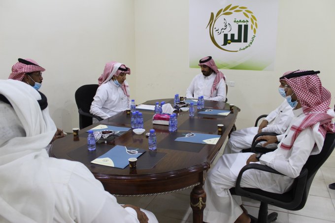 فريق من مركز التنمية يزور الجمعية