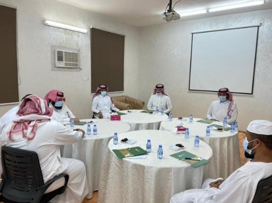 اجتماع بين جمعيات البر بالمحافظة